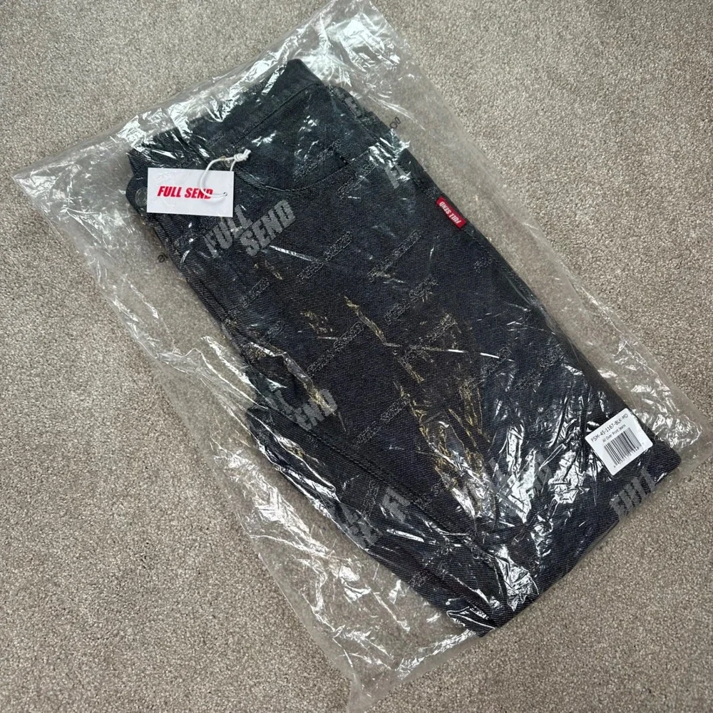 Full Send Denim Street Jeans Mens Medium All Over Print‎ Gray Skate Pants New